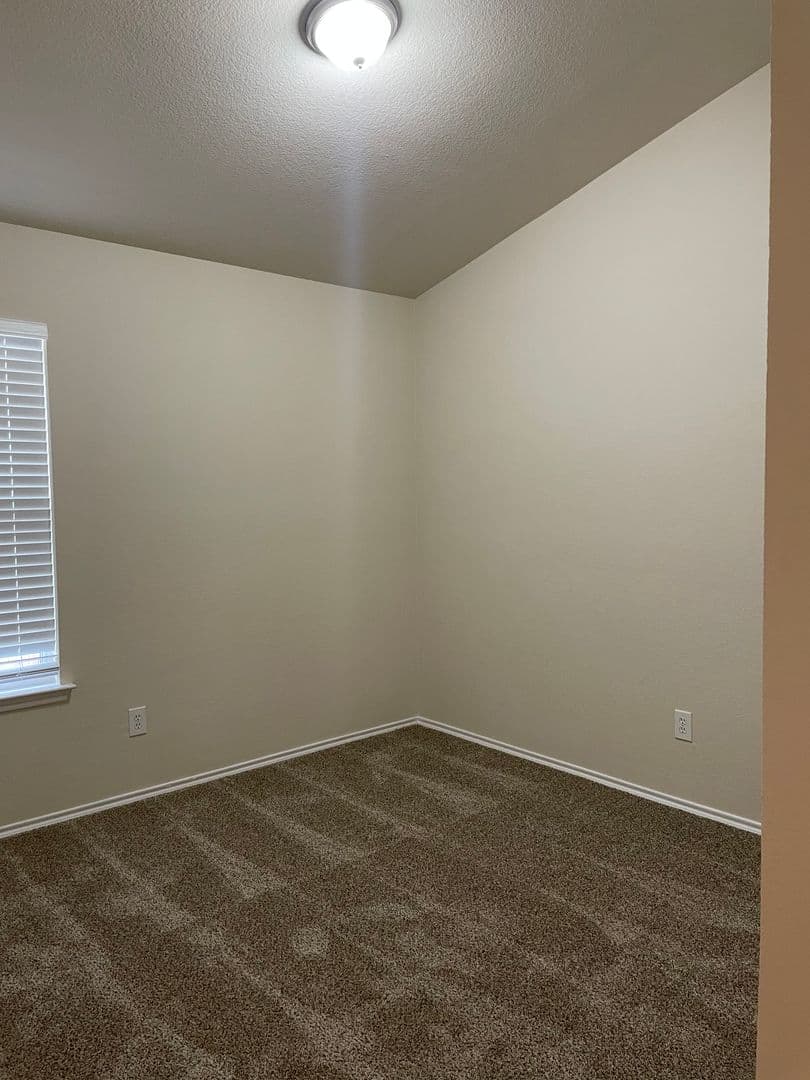 Fort Worth House: 2136 Ingrid Lane