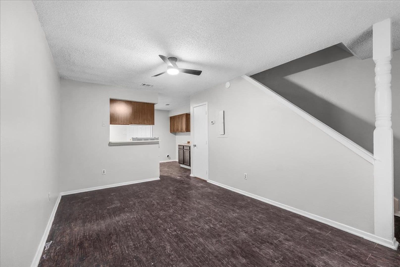 Fort Worth Apartment: 3204 McLean St. - C