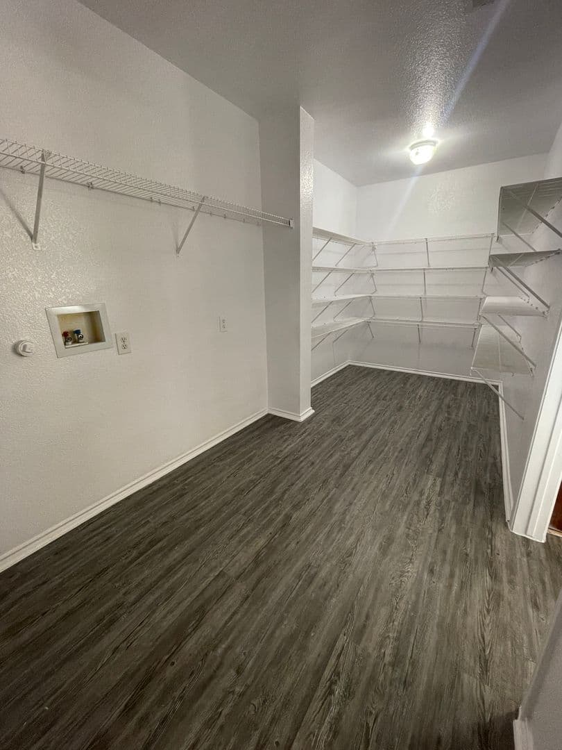 Fort Worth House: 2140 Biggs Street