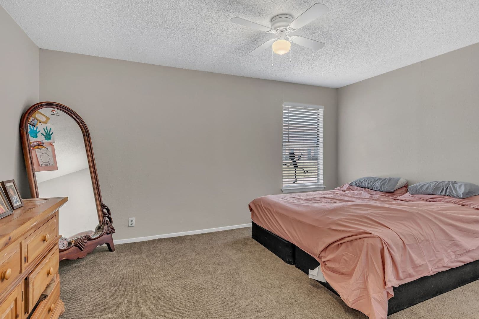 Benbrook Townhome: 3808-3814 Coates Circle