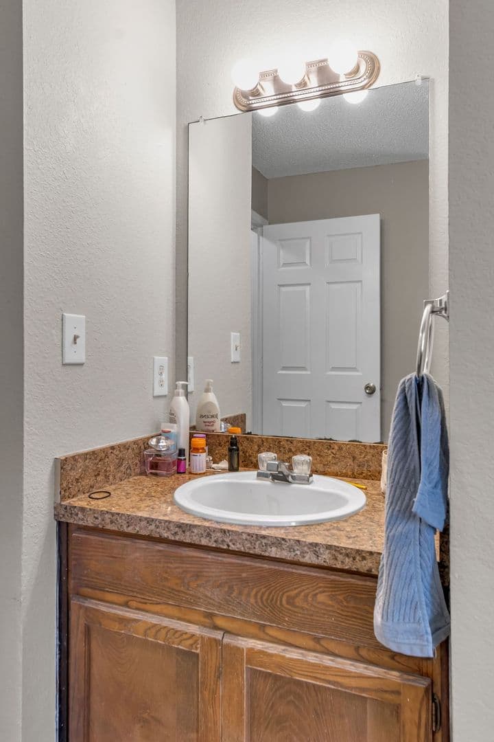 Benbrook Townhome: 3808-3814 Coates Circle