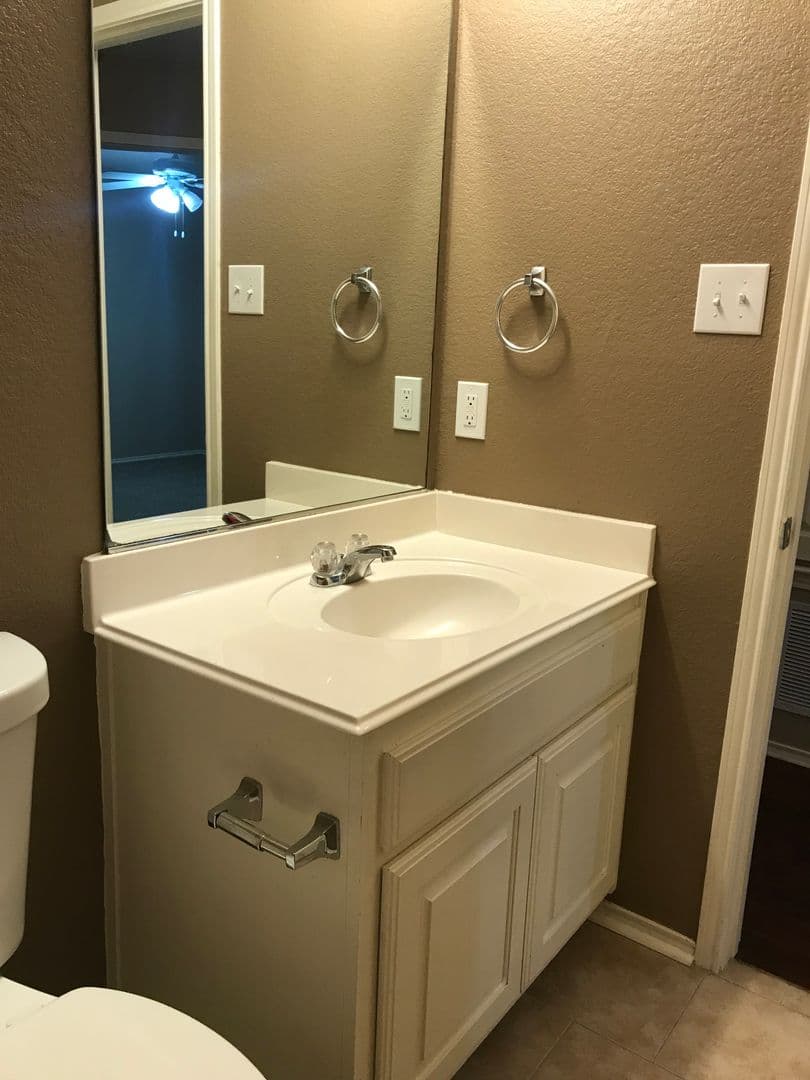 Fort Worth House: 12145 Toffee Street