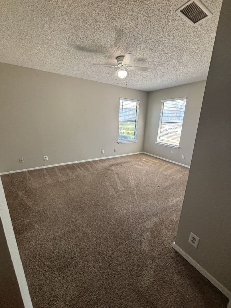 Benbrook Townhome: 3808-3814 Coates Circle