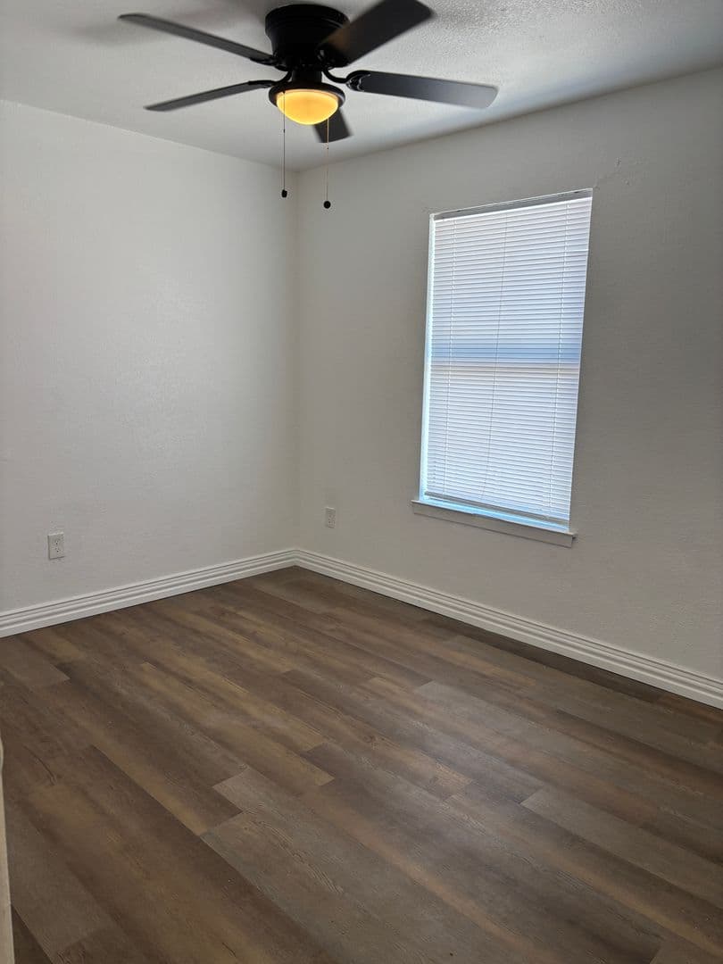 Fort Worth Townhome: 3200 McLean St. - D
