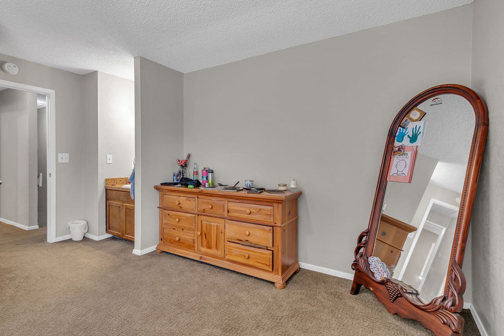 Benbrook Townhome: 3808-3814 Coates Circle