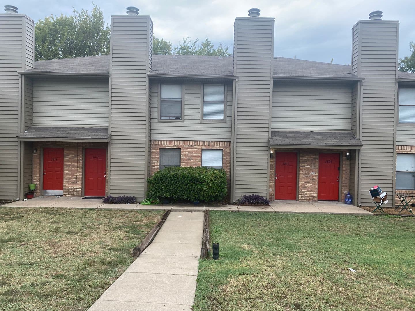Benbrook Townhome: 3808-3814 Coates Circle