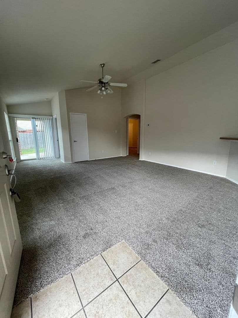 Fort Worth House: 2136 Ingrid Lane