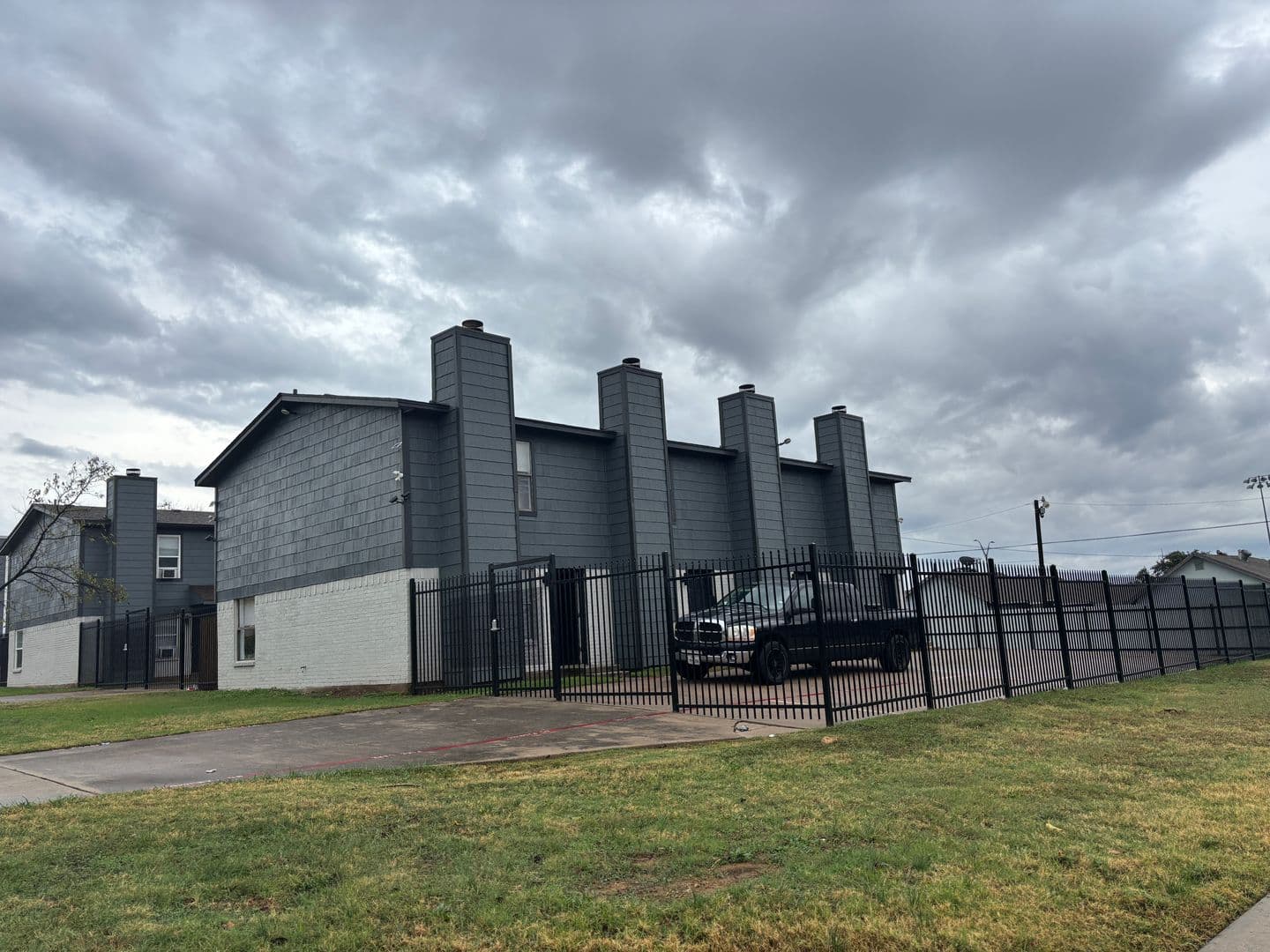 Fort Worth Apartment: 3204 McLean St. - C
