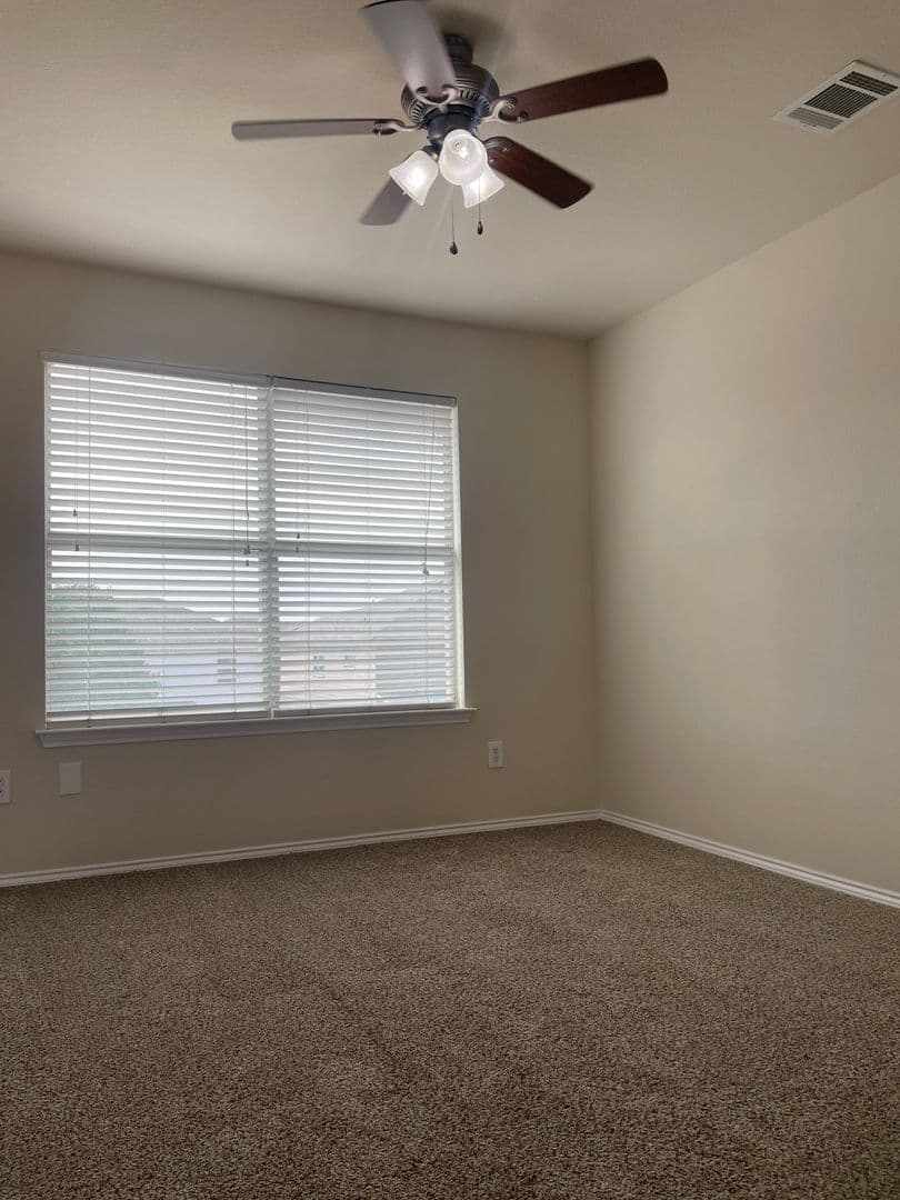Fort Worth House: 2140 Biggs Street