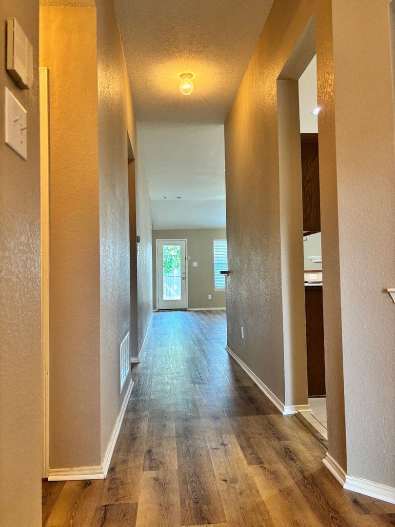 Fort Worth House: 12145 Toffee Street