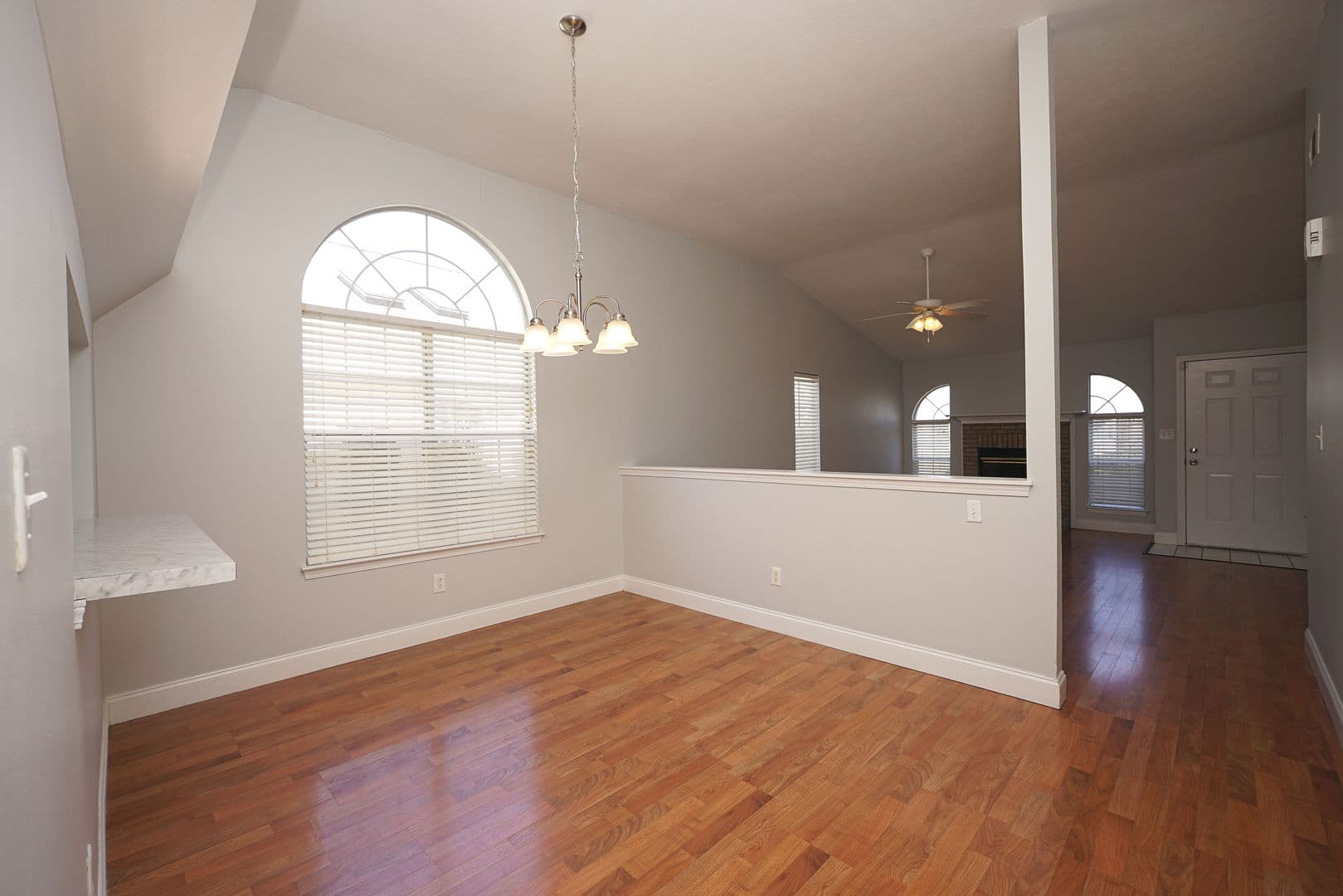 Niceville House: 243 Parkwood Circle