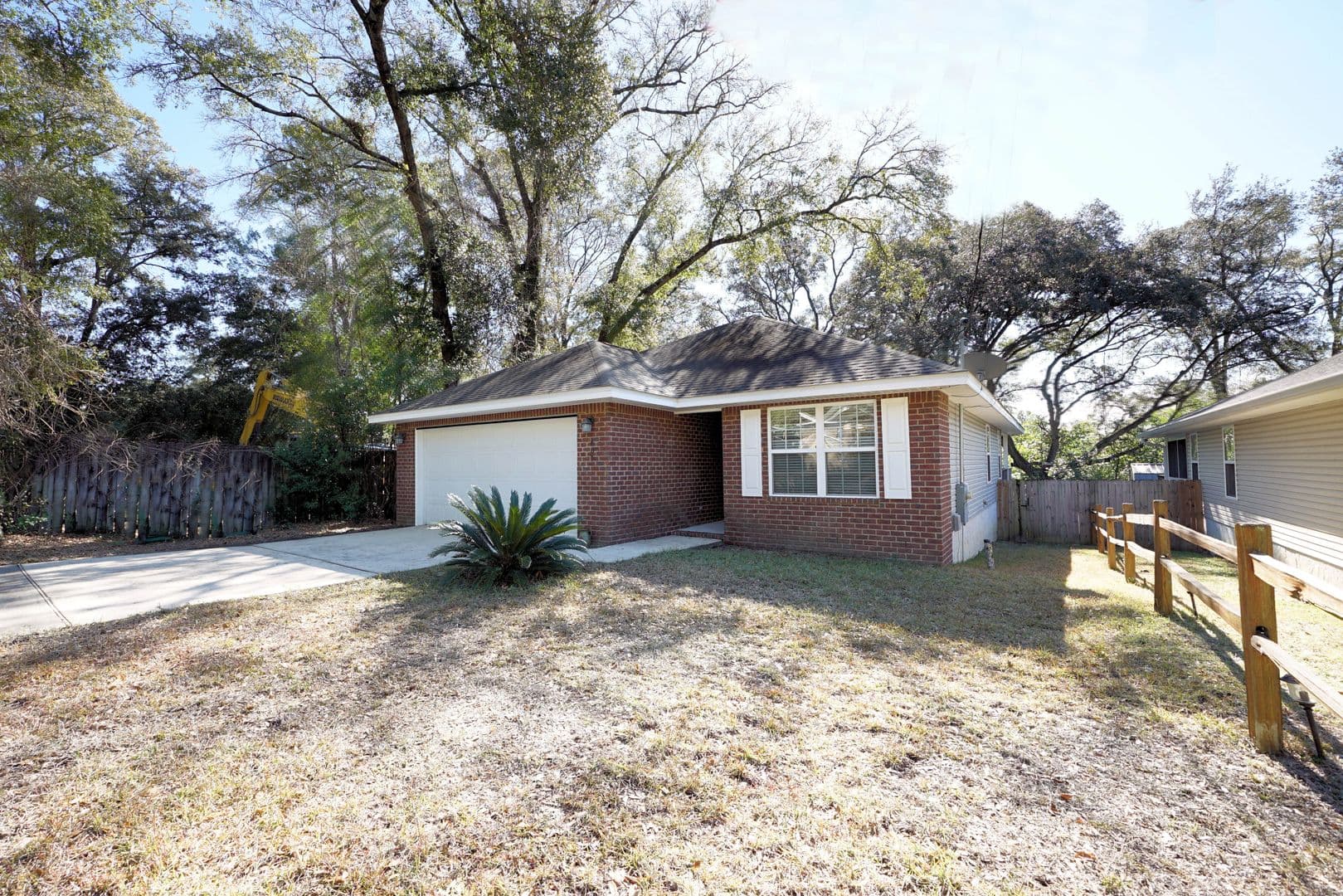 Niceville House: 605 32nd St