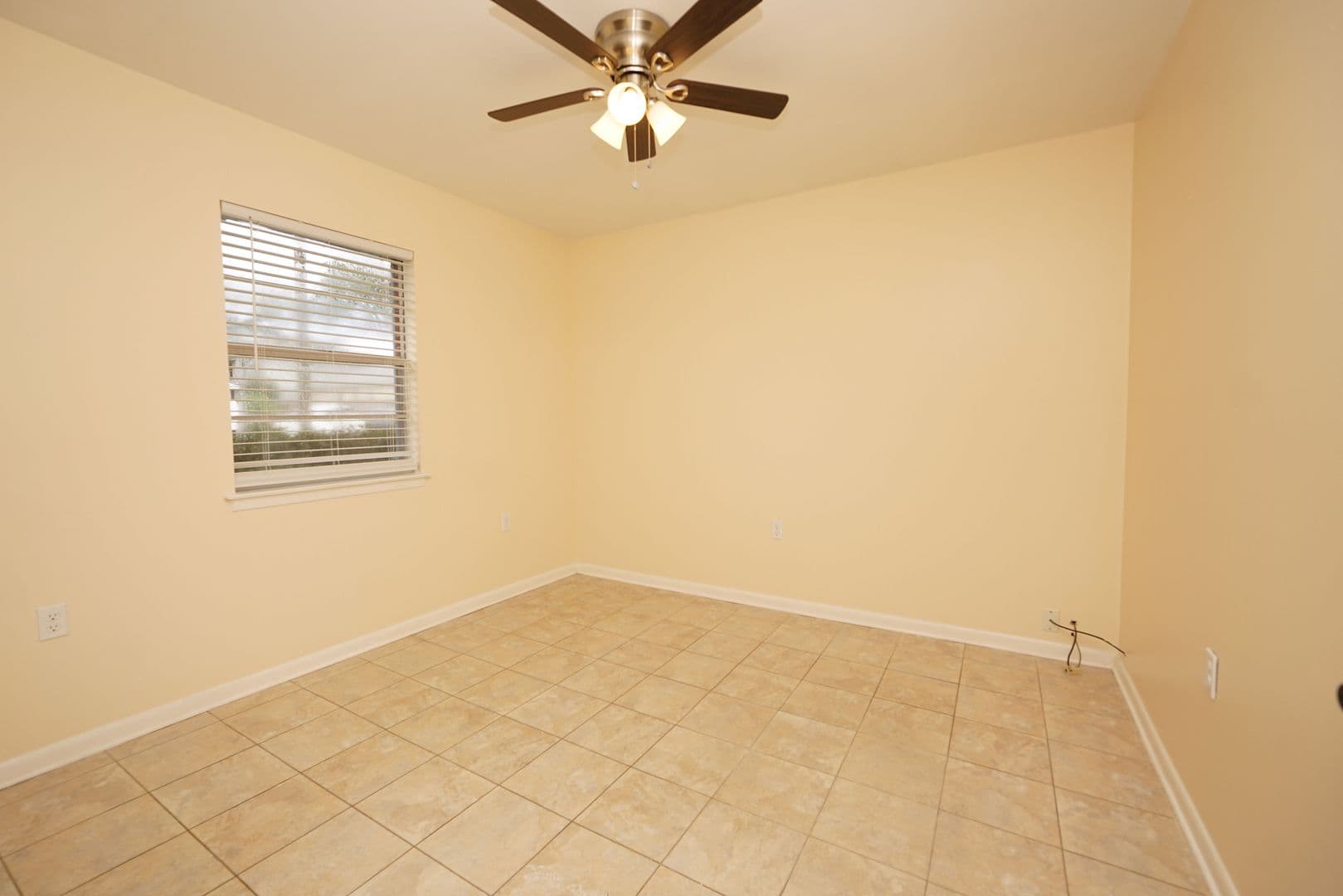 Niceville House: 418 Bullock BLVD