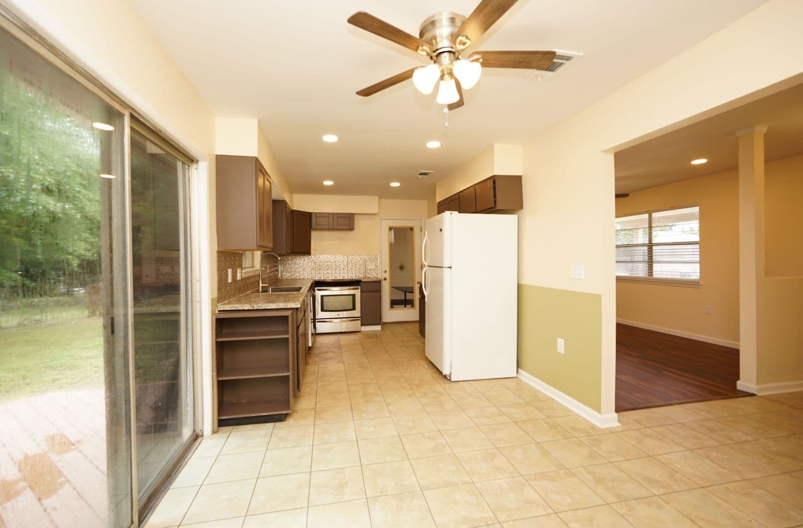 Niceville House: 418 Bullock BLVD