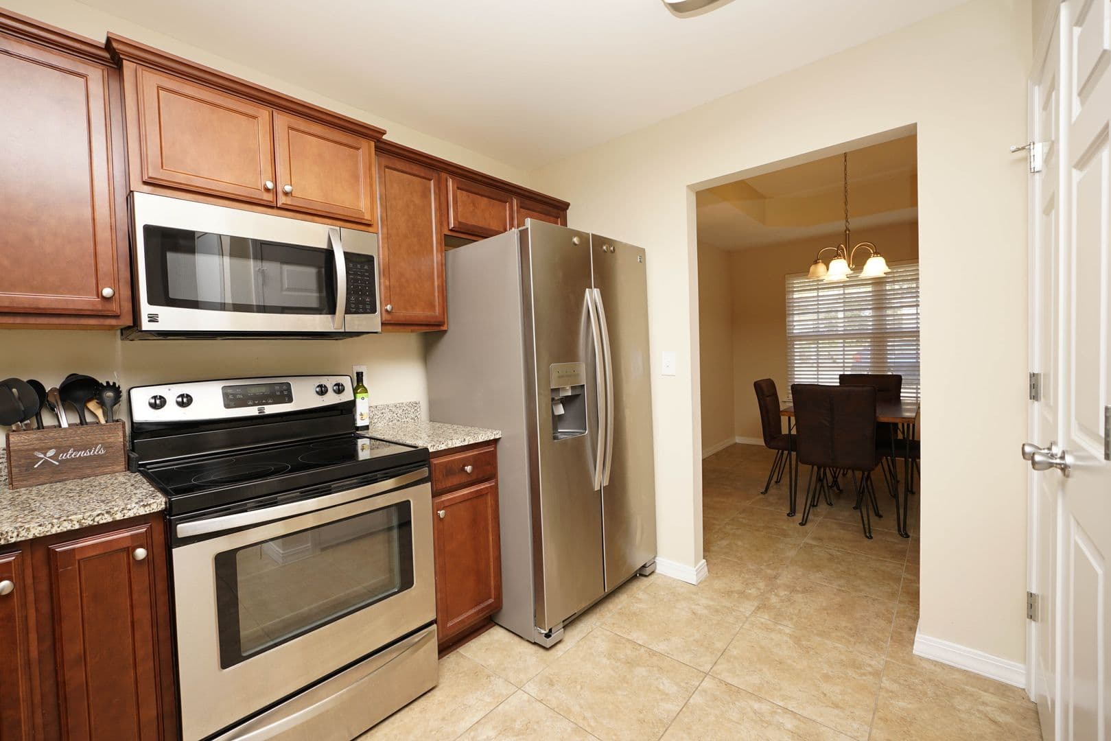 Niceville House: 605 32nd St
