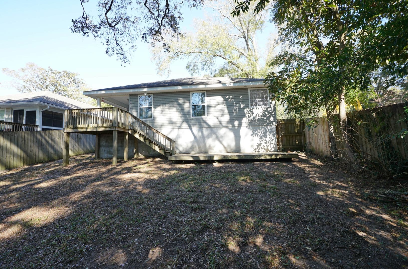 Niceville House: 605 32nd St