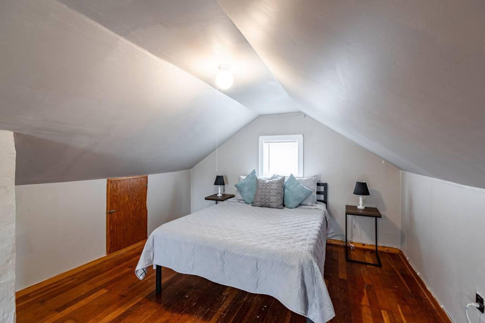 La Crosse House: 621 Farnam St
