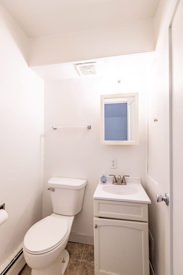 La Crosse Apartment: 135 8th St S