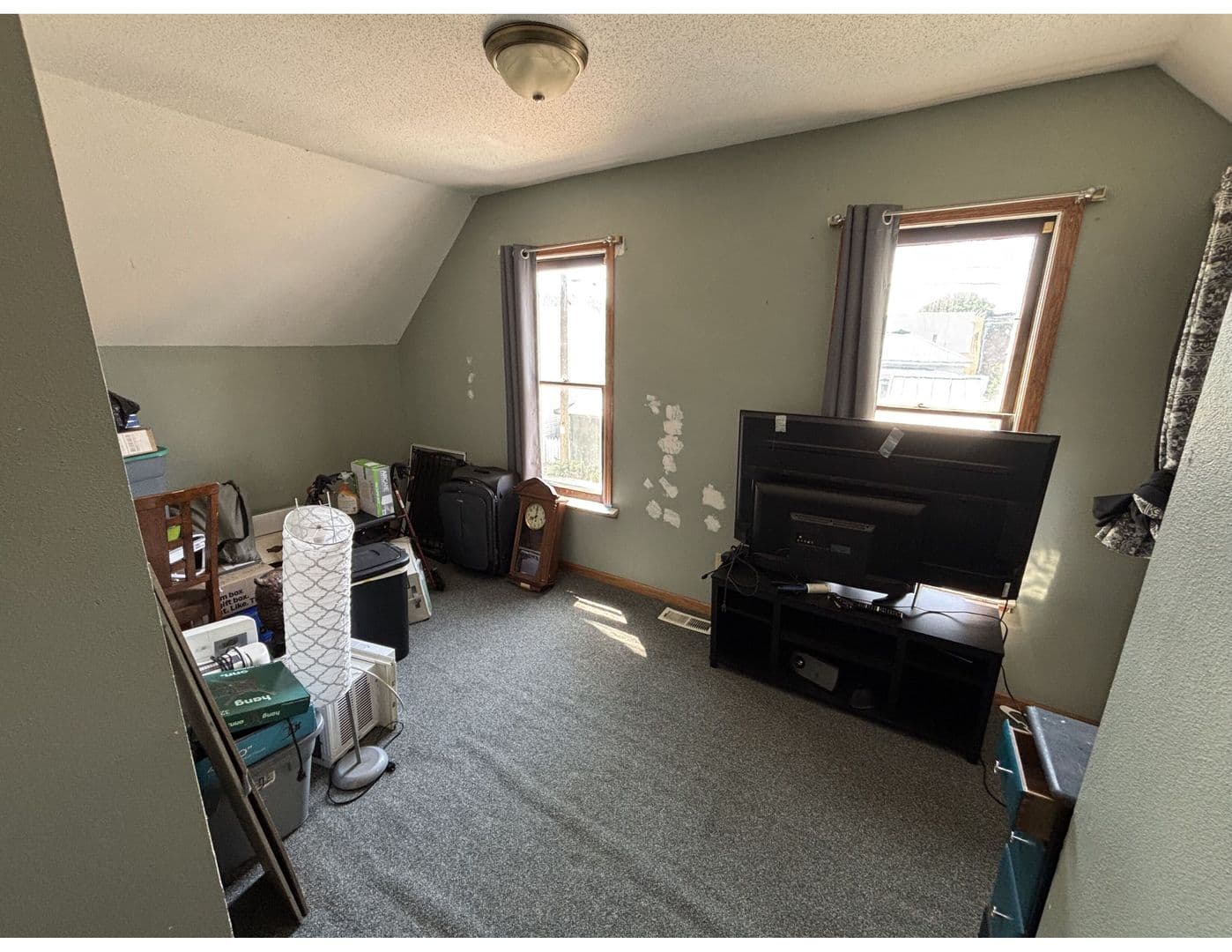 La Crosse Apartment: 1110-1112 9th St S