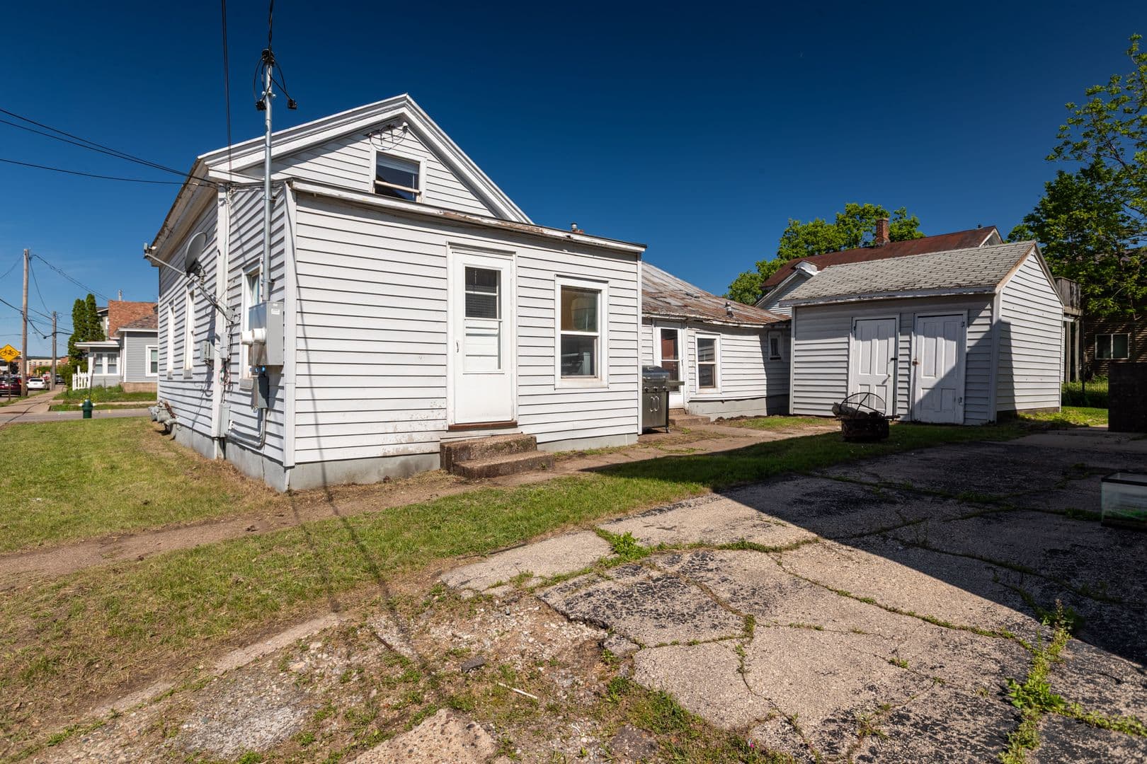 La Crosse Apartment: 602-604 9th St N