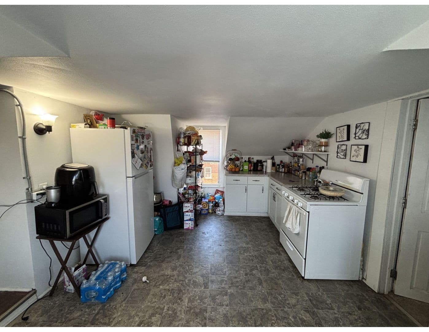 La Crosse Apartment: 817-825 King St