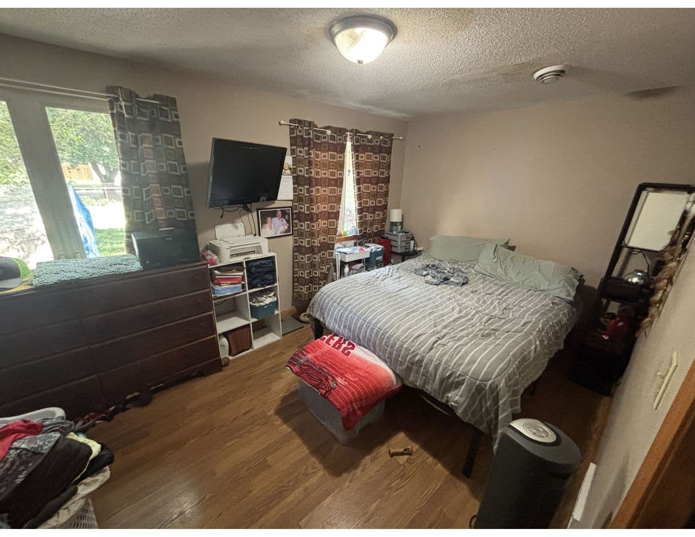 La Crosse Apartment: 1110-1112 9th St S