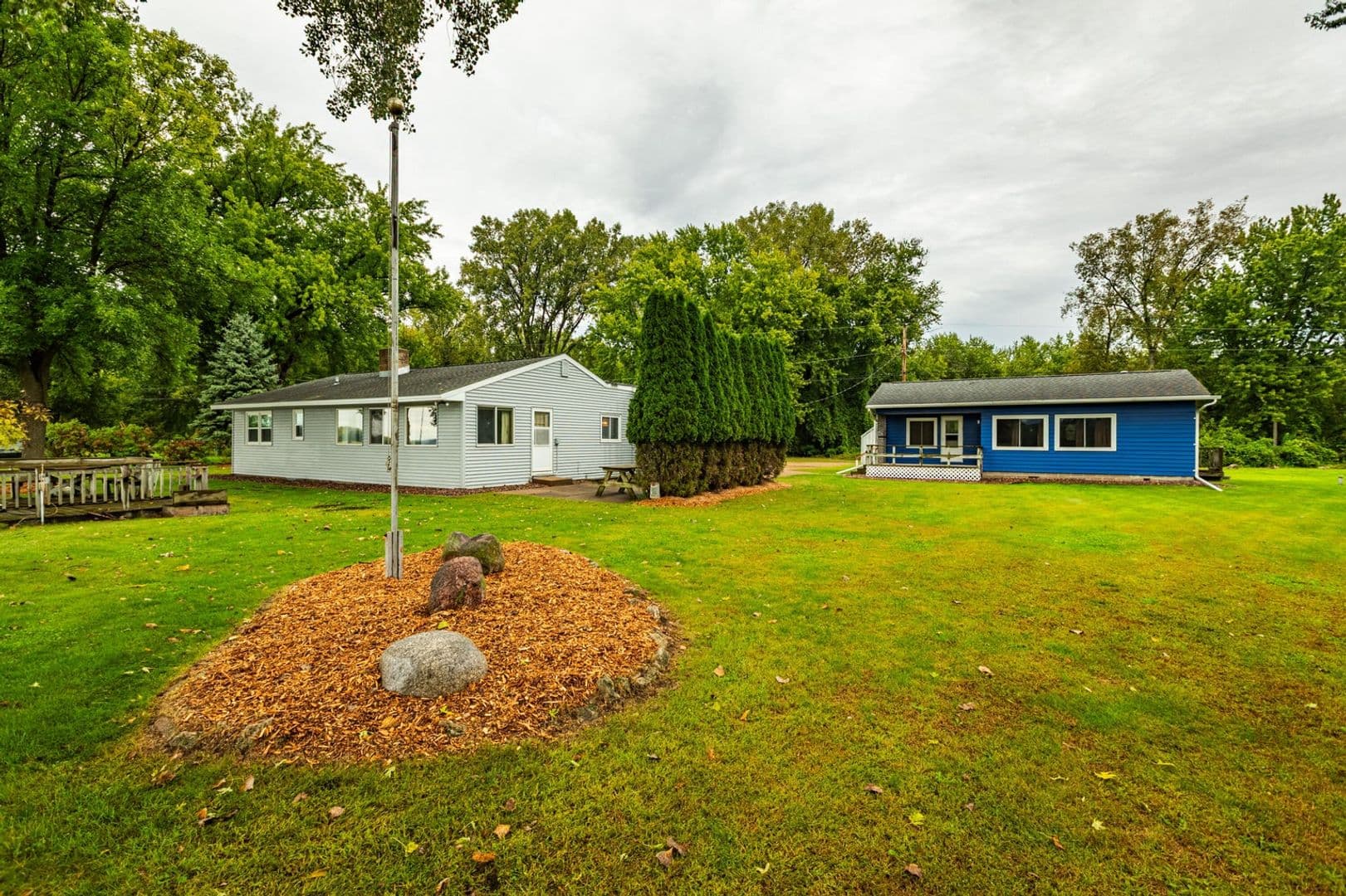 Shelby Apartment: 2778-2880 Hanifl Rd