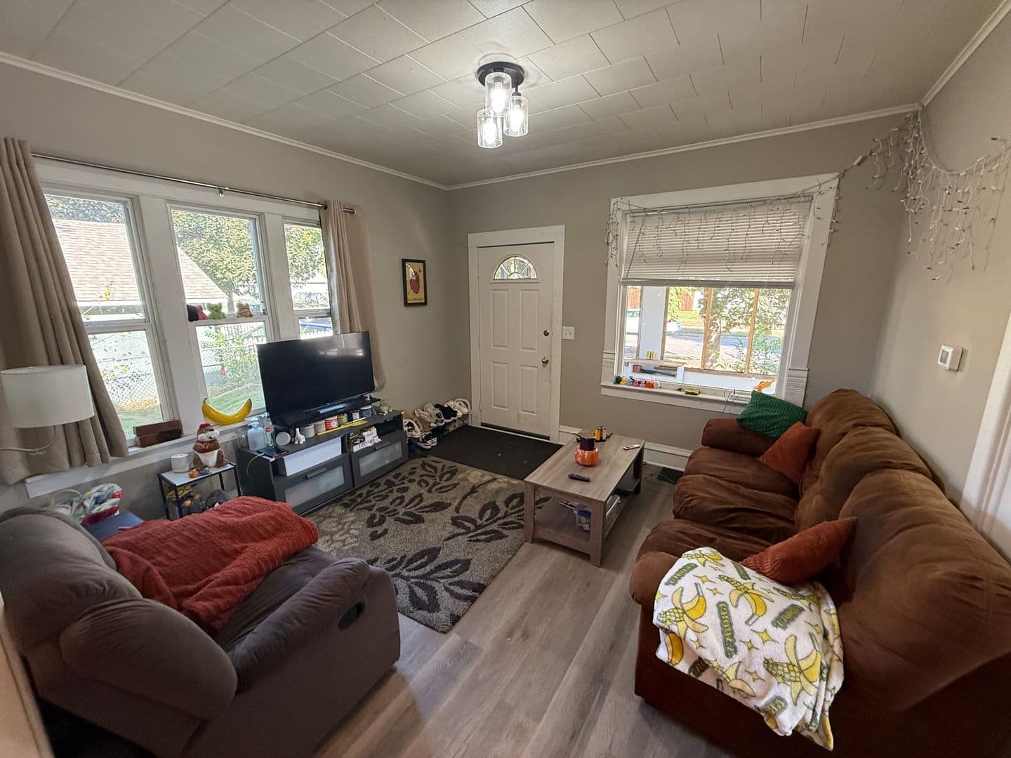 La Crosse Apartment: 1110-1112 9th St S