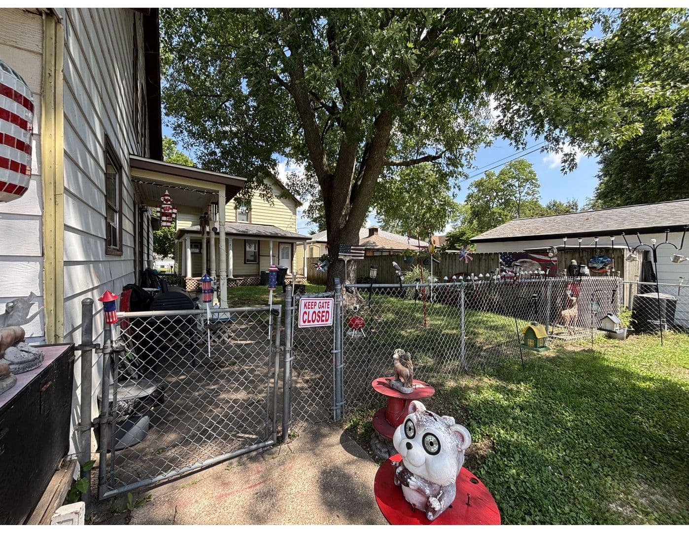 La Crosse Apartment: 1110-1112 9th St S