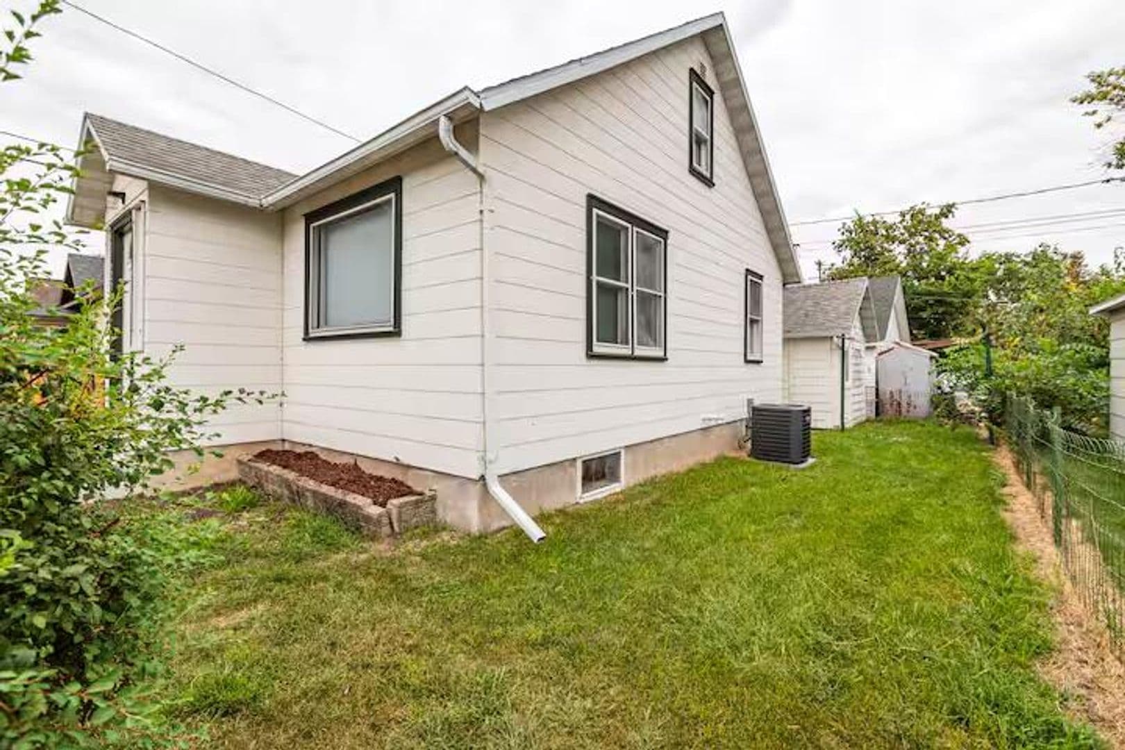 La Crosse House: 621 Farnam St