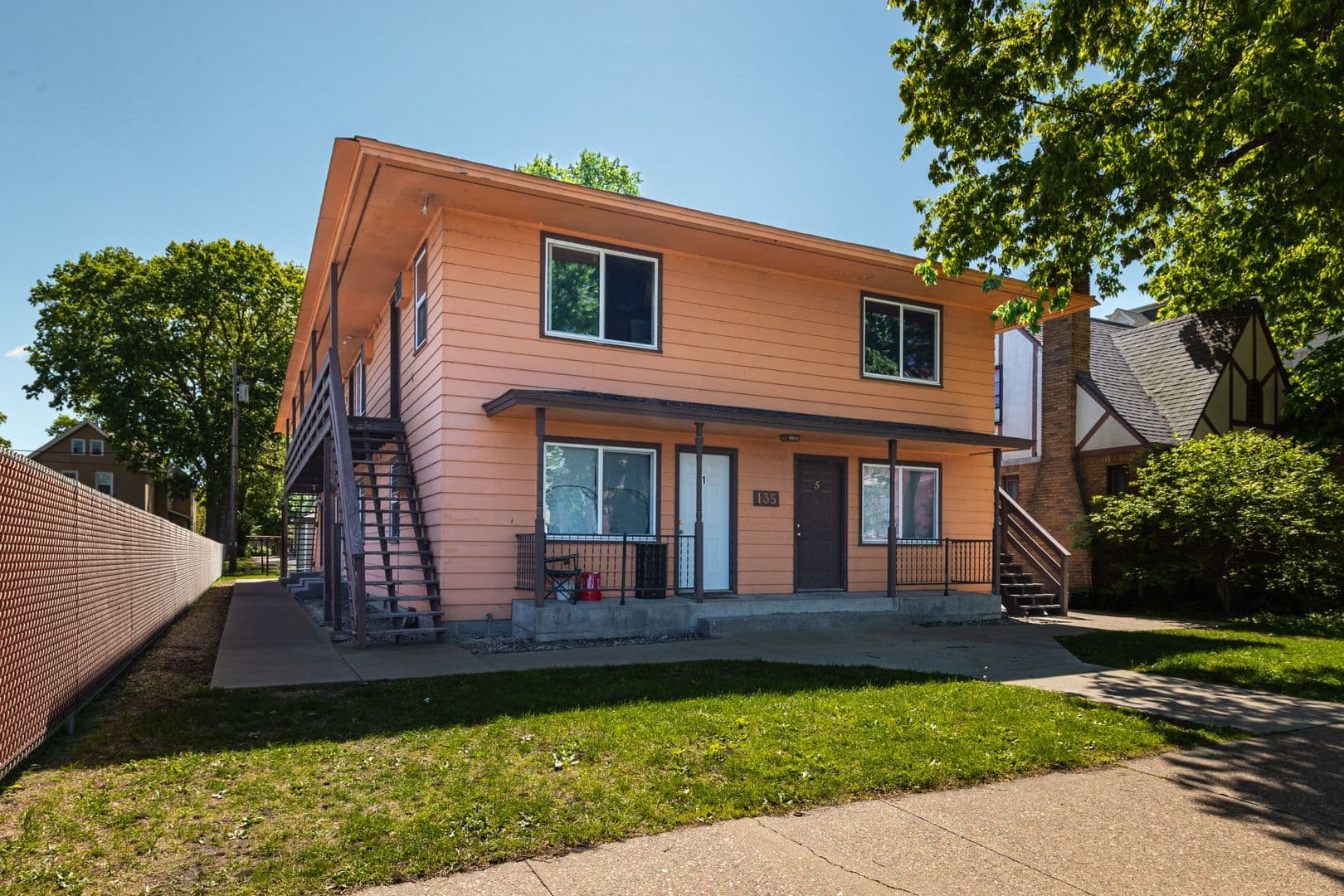 La Crosse Apartment: 135 8th St S