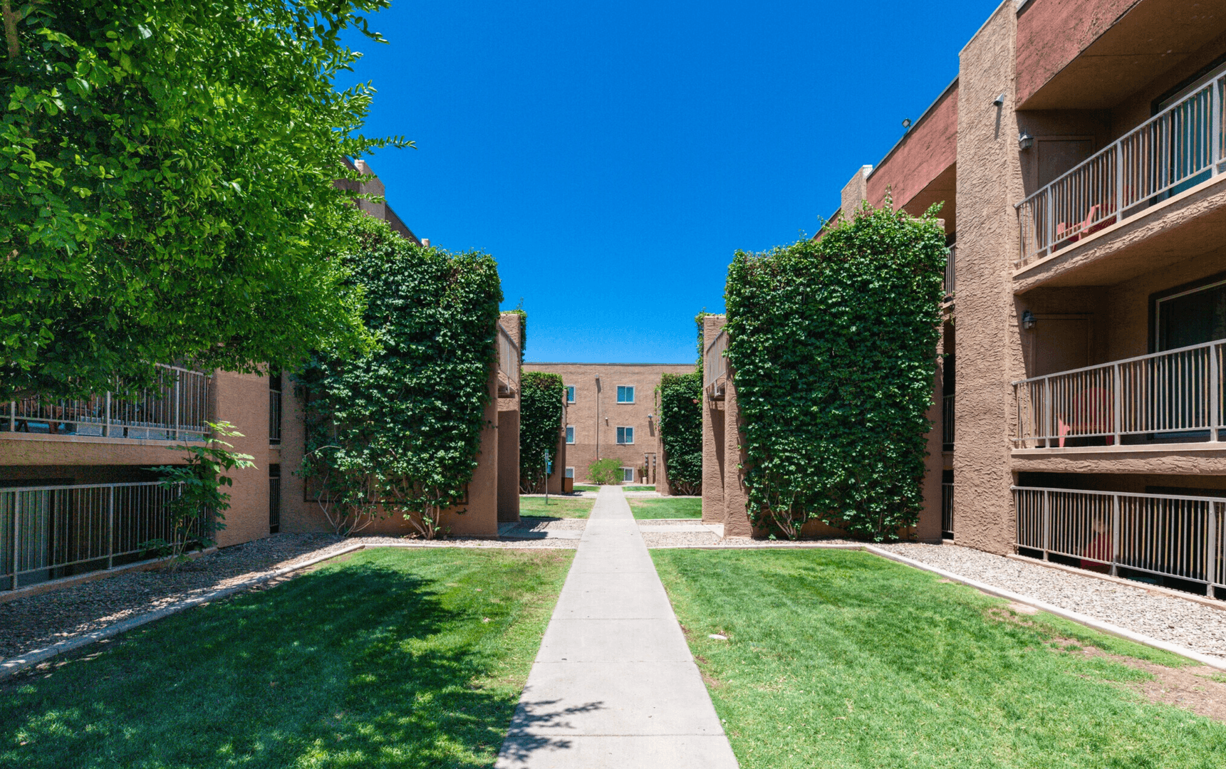 Mesa Apartment: 650 South Country Club Drive