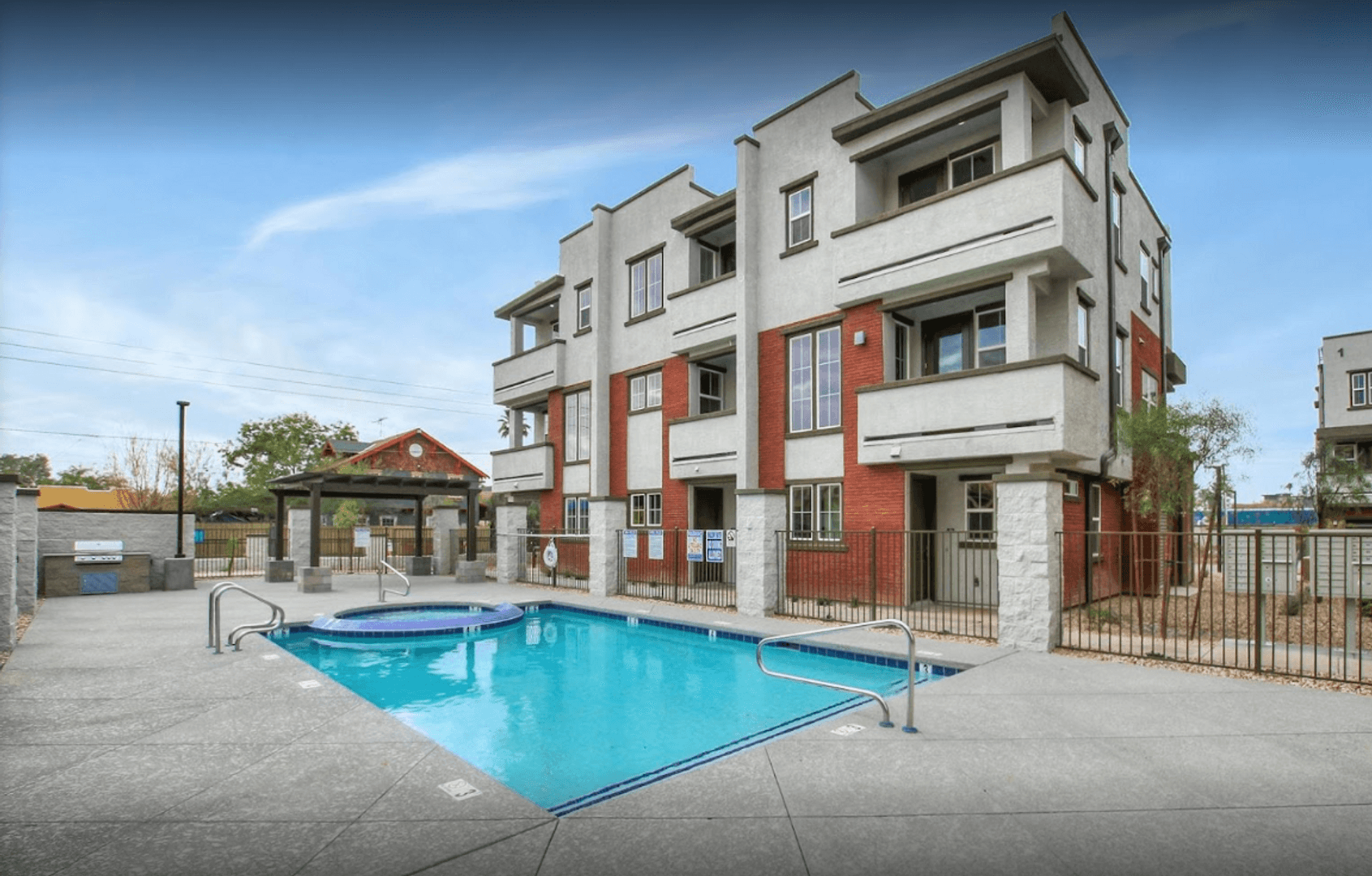 Phoenix Apartment: 818 E Roosevelt St