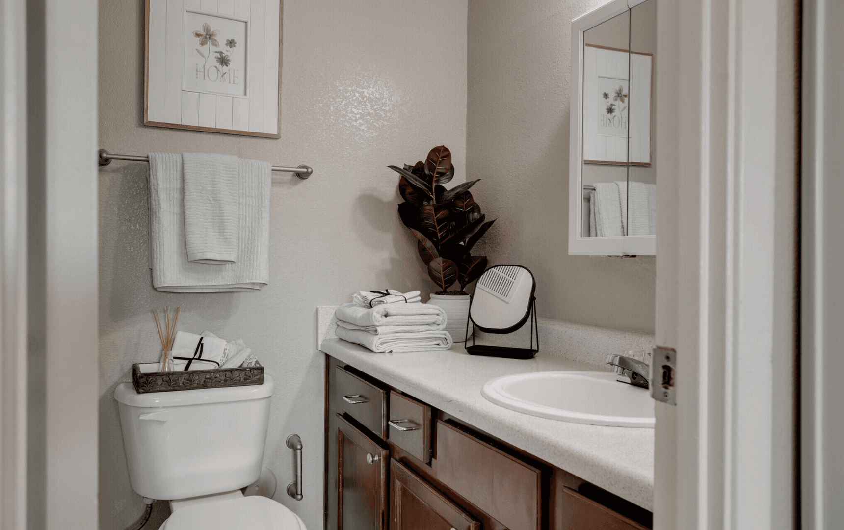 Mesa Apartment: 650 South Country Club Drive