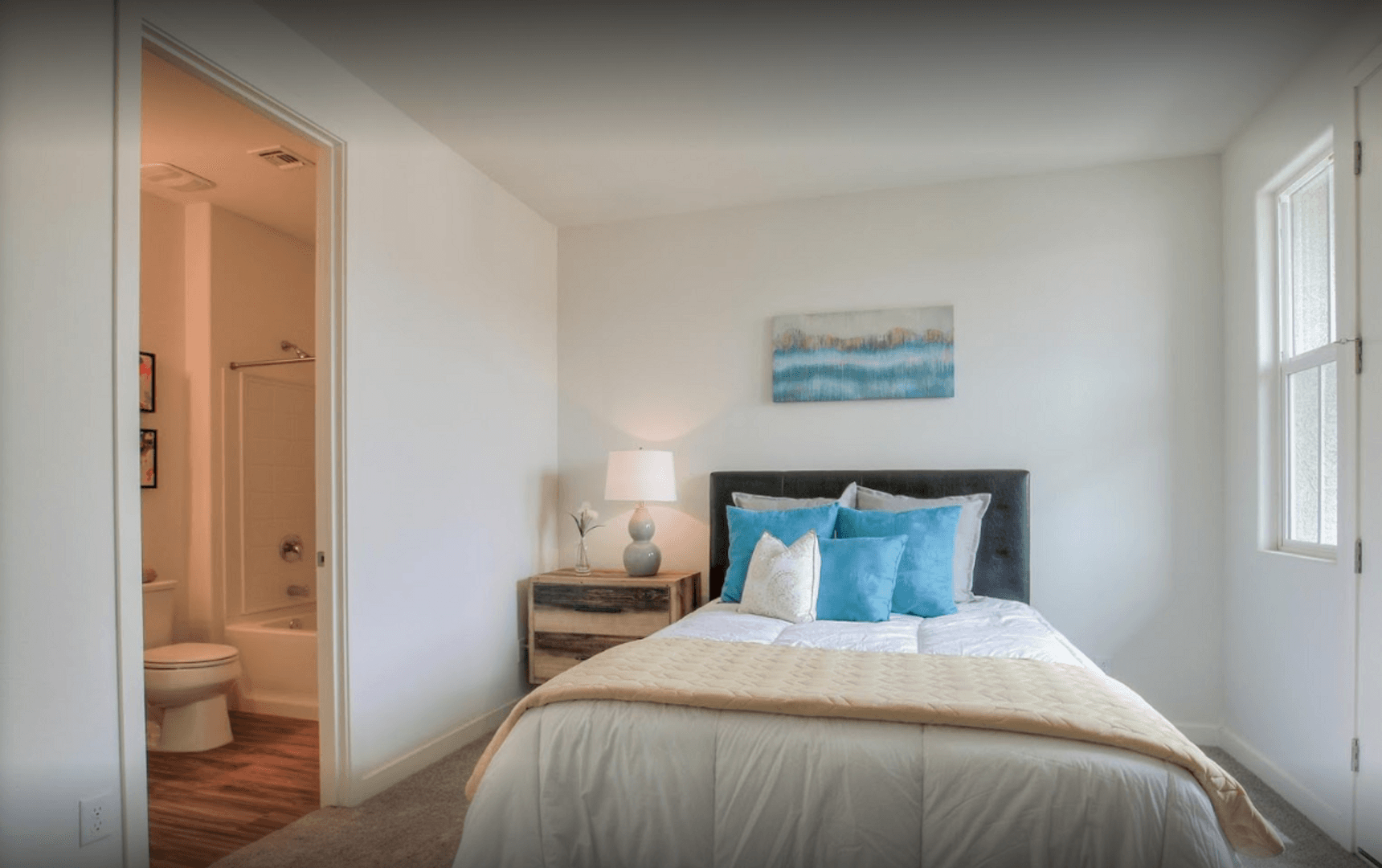 Phoenix Apartment: 818 E Roosevelt St