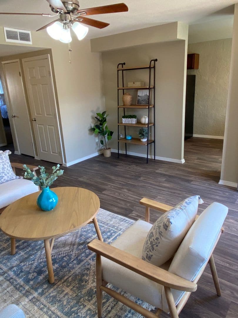 Mesa Apartment: 650 South Country Club Drive