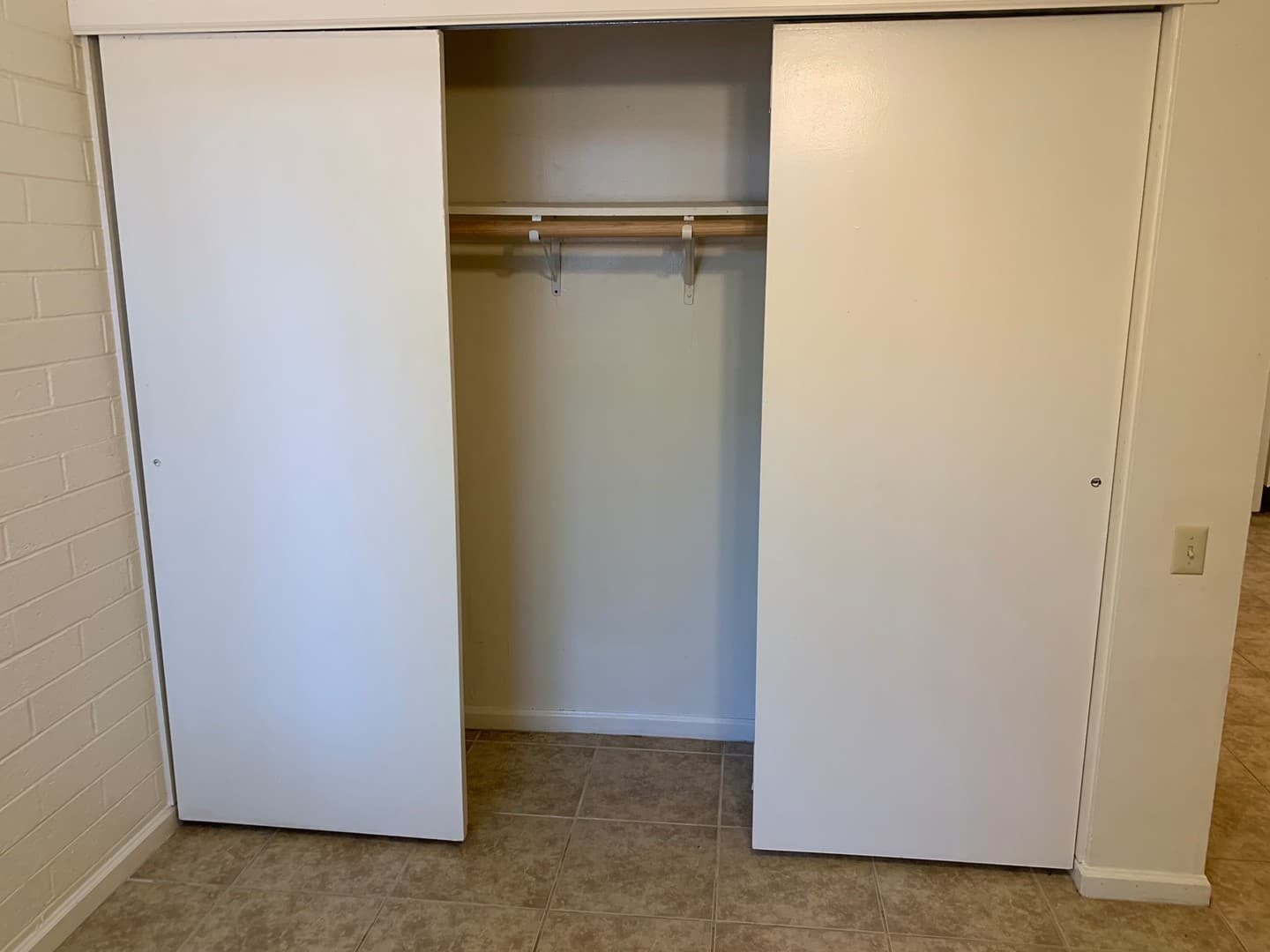 Goodyear Apartment: 1322 N LaJolla Blvd