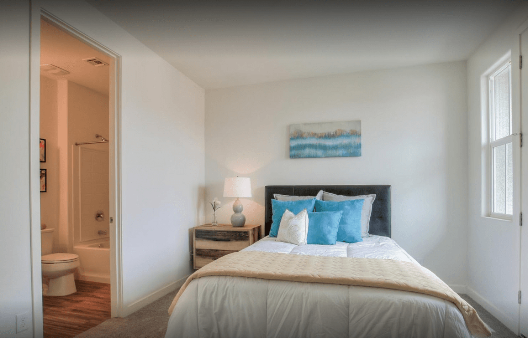Phoenix Apartment: 818 E Roosevelt St