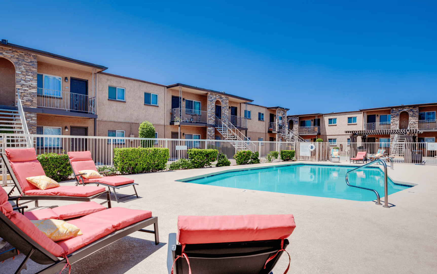 Mesa Apartment: 650 South Country Club Drive