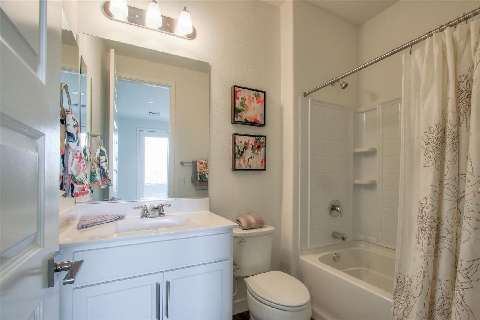 Phoenix Apartment: 818 E Roosevelt St