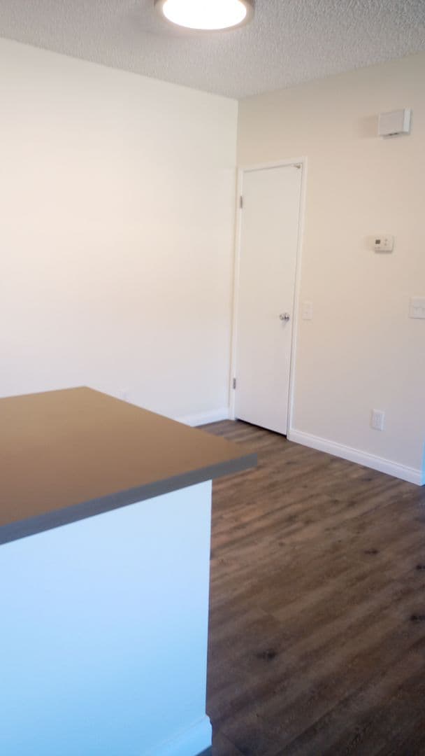 La Puente Apartment: 15400 Francisquito Ave.