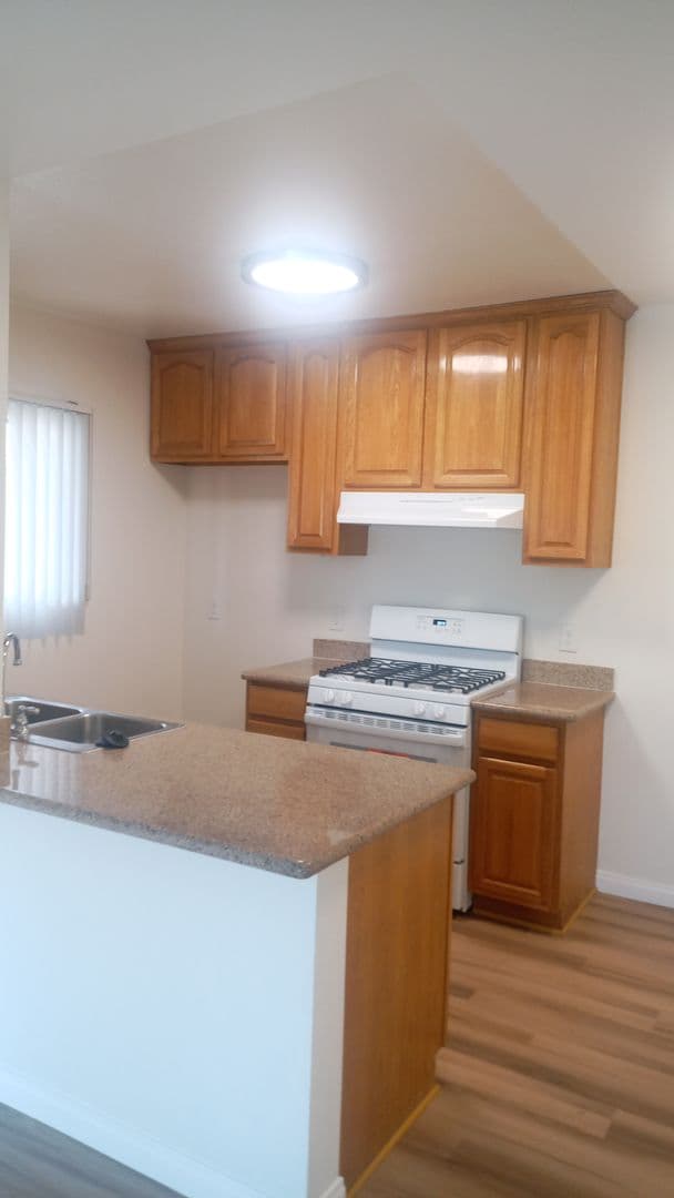 La Puente Apartment: 15400 Francisquito Ave.