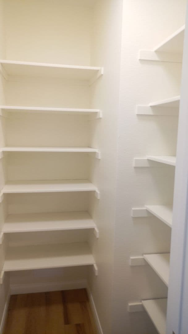 La Puente Apartment: 15400 Francisquito Ave.