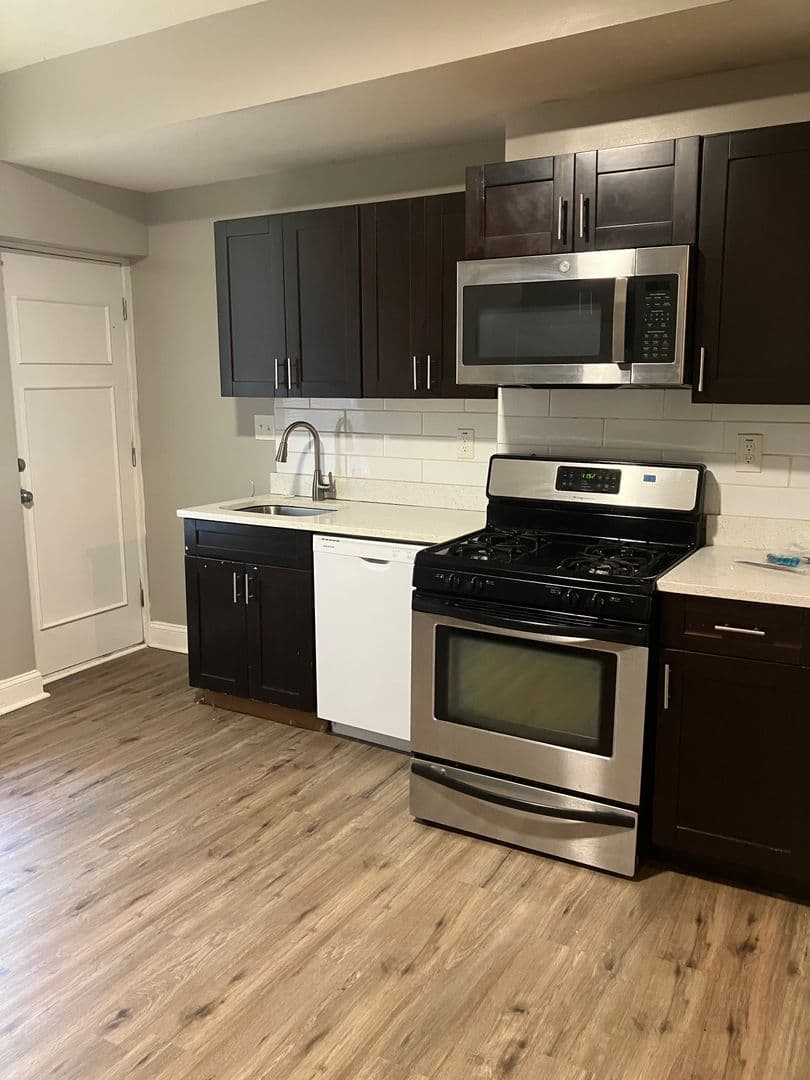 Baltimore Townhome: 1905 N Dukeland St