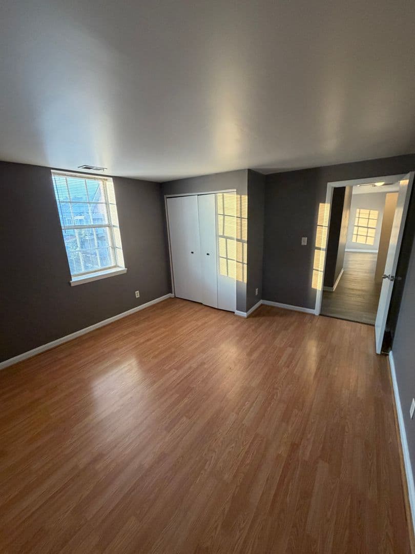 Baltimore Condo: 3321 Liberty Heights Ave #203, Baltimore, MD 21215