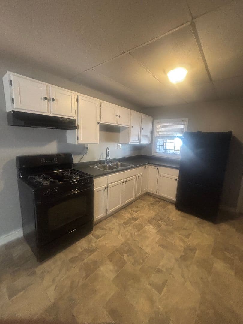 Baltimore House: 1602 Cereal St