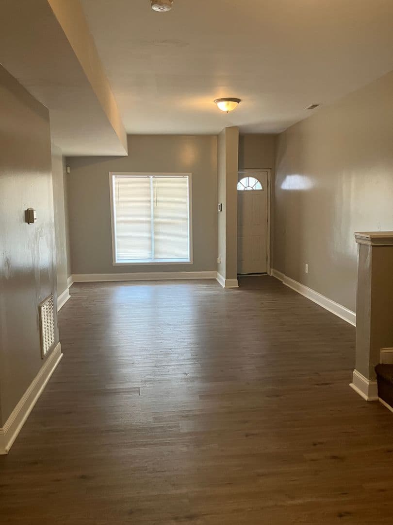 Baltimore Townhome: 1905 N Dukeland St