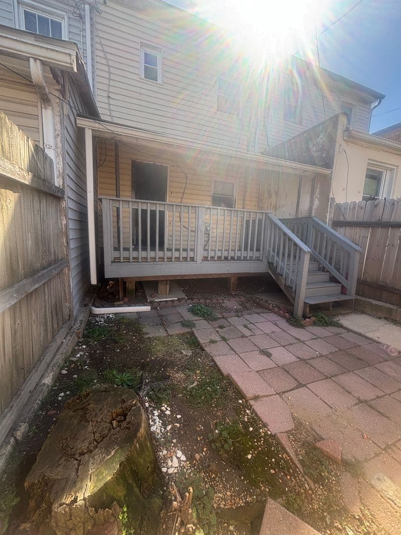 Baltimore House: 1602 Cereal St