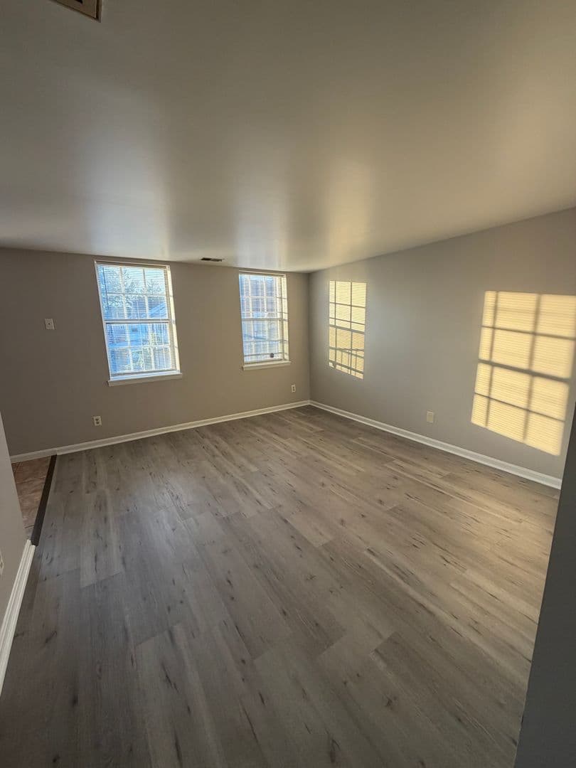 Baltimore Condo: 3321 Liberty Heights Ave #203, Baltimore, MD 21215