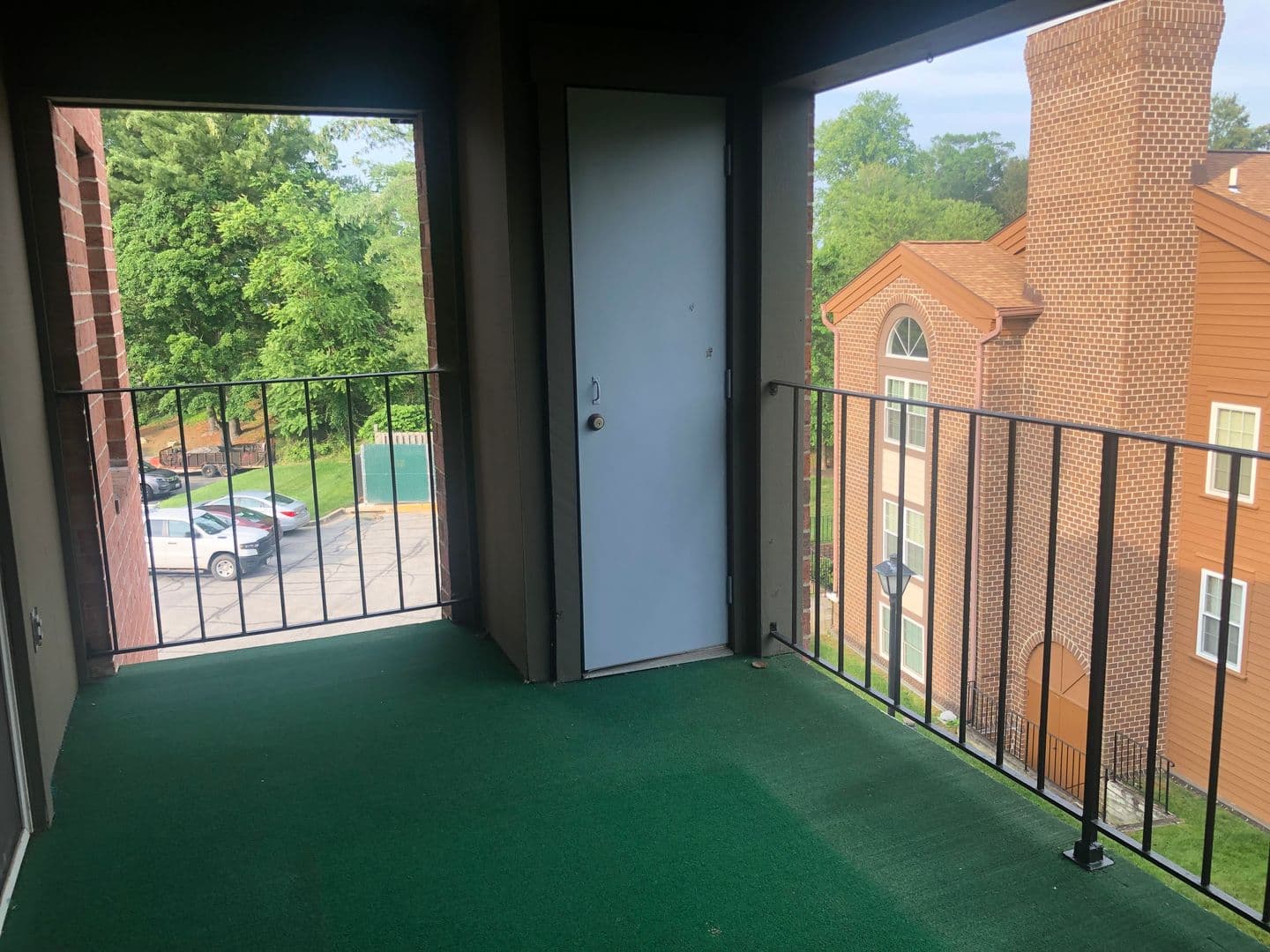 Baltimore Condo: 6933 Clearwind Ct